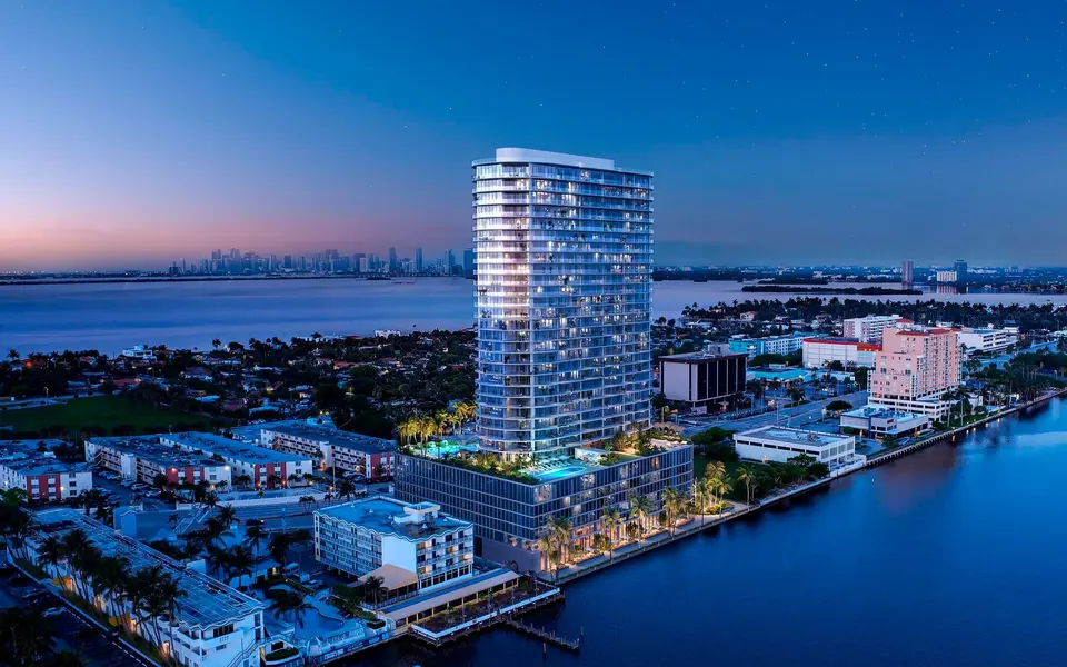 Aerial view — Continuum Club & Residences North Bay Village in Miami Beach